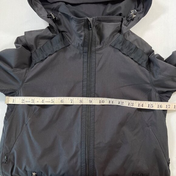 Lululemon Run: Bandit Jacket Reflective Black Size 4 - Picture 12 of 13